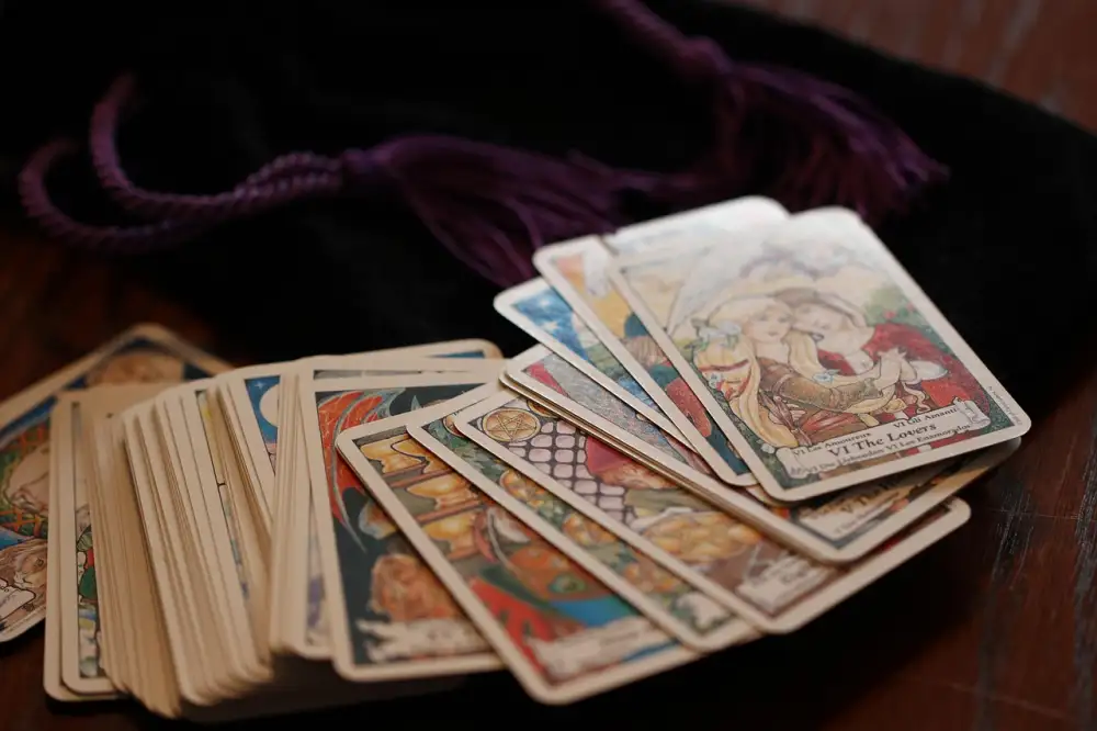 Crowley Tarot Online